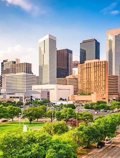 Hotels surrounded by high rise buildings in Houston, TX