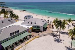 Prop Club Beach Bar and Grill at Grand Lucayan