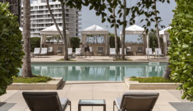 best-hotel-pools-in-florida