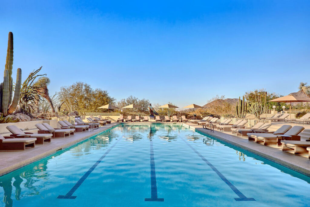 jw-marriott-camelback-pool