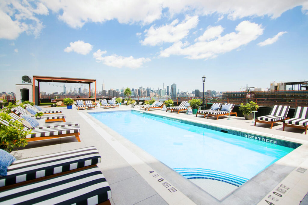 williamsburg-hotel-pool