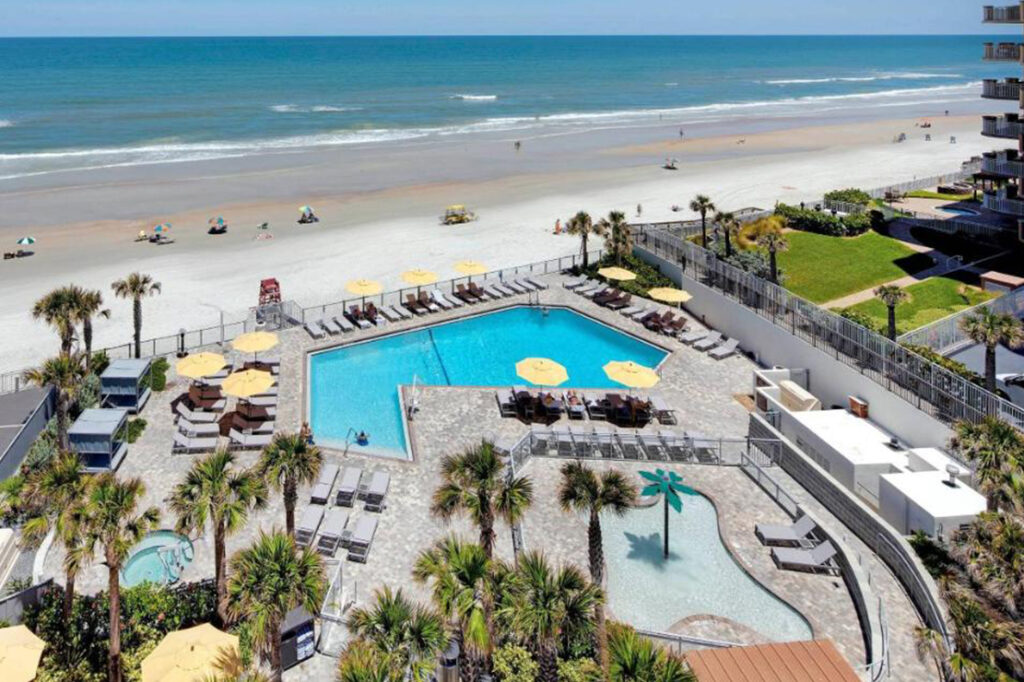 daytona-beach-pool-oceanfront