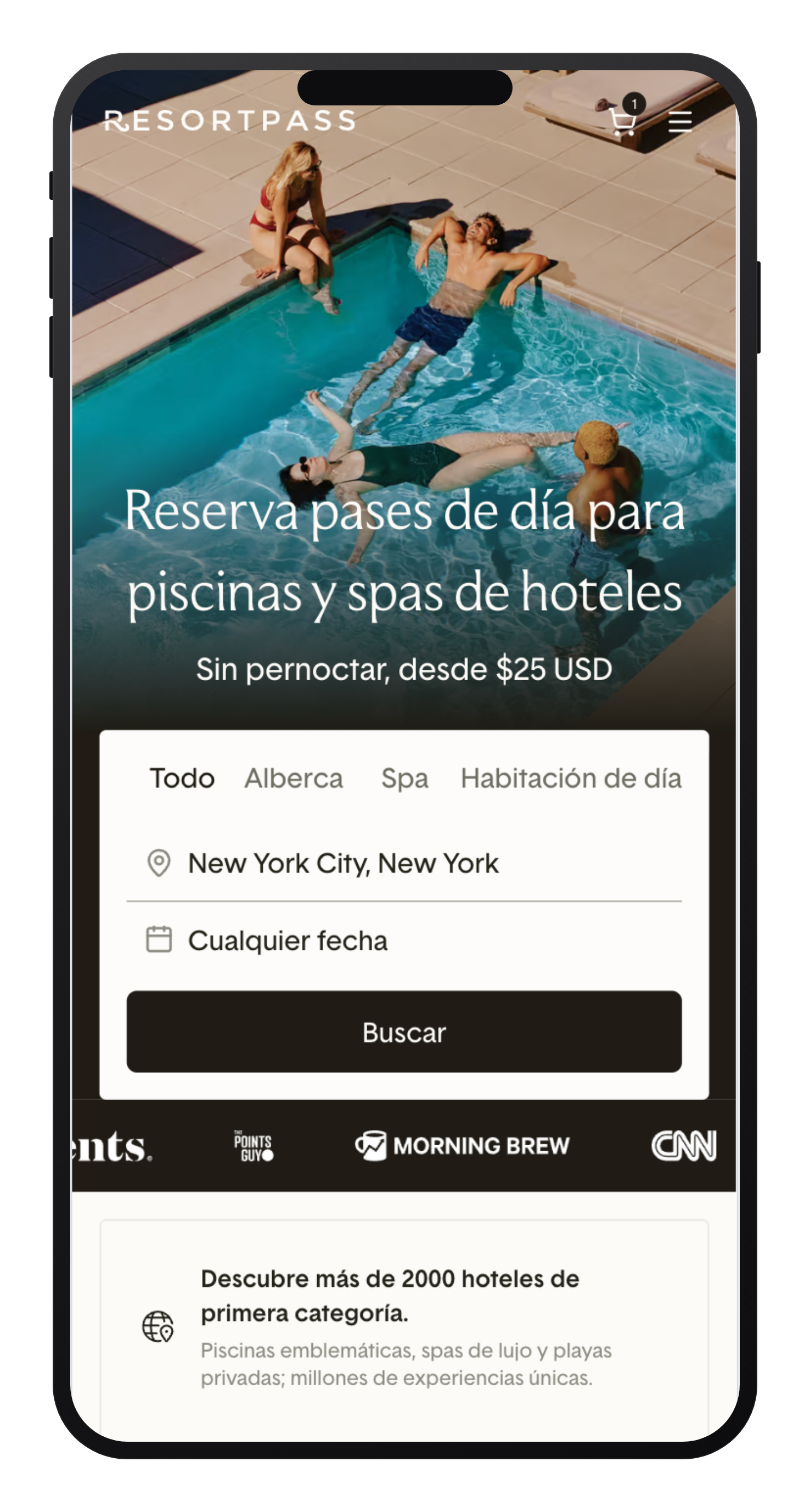 The ResortPass homepage on mobile, localized into Spanish, showing the search widget for pool and spa day passes